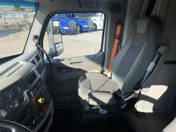 2021 Peterbilt 579