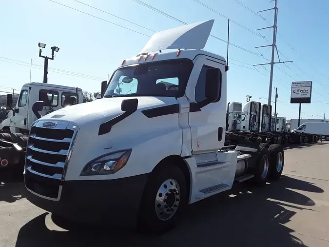 2022 FREIGHTLINER/MERCEDES NEW CASCADIA PX126647832849db7143c1644d372c636674de1