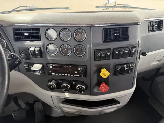 2021 Peterbilt 57978343b3765e8d0c197d50ce47749ef51