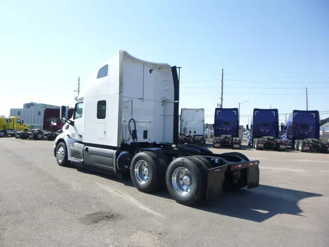 2021 Peterbilt 579
