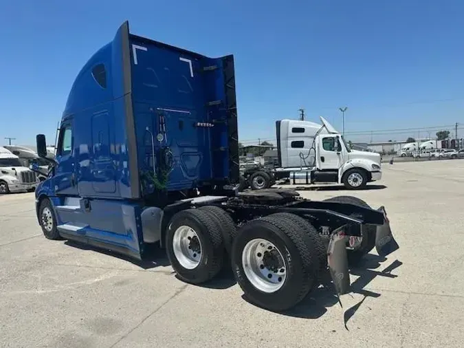 2021 Freightliner Cascadia
