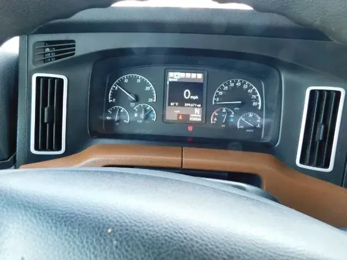 2020 Freightliner New Cascadia 126