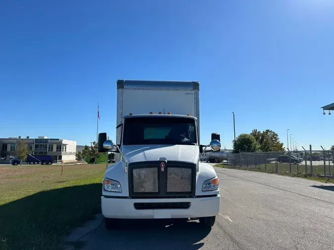 2025 Kenworth T280