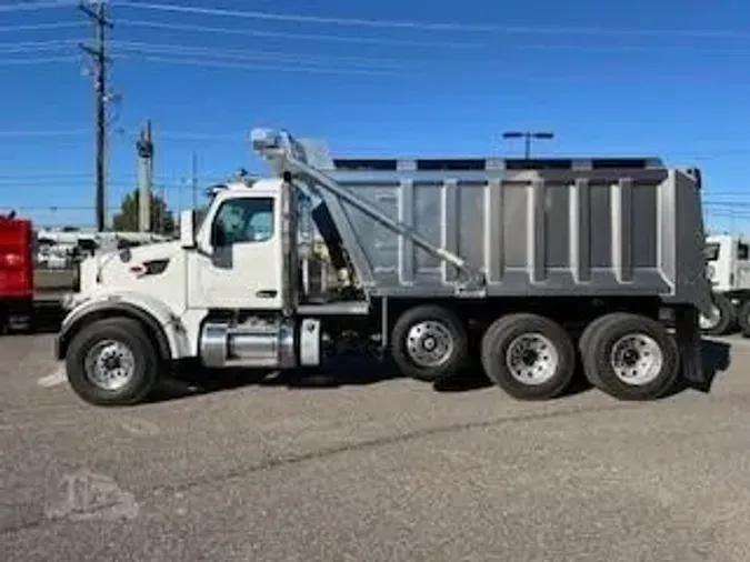 2025 PETERBILT 567