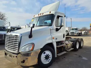 2017 FREIGHTLINER/MERCEDES CASCADIA 125