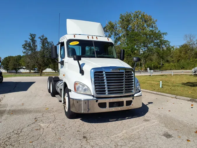 2018 FREIGHTLINER/MERCEDES CASCADIA 125