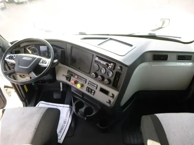 2021 Freightliner Cascadia
