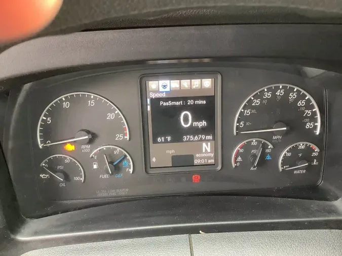 2024 Freightliner Cascadia 126
