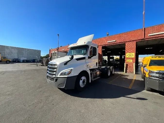 2019 Freightliner T12664ST78551aa5a668eacb396d2e38e36be733