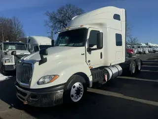 2020 NAVISTAR INTERNATIONAL LT625 SLPR CAB