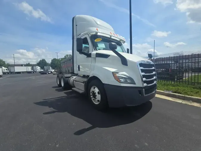 2019 FREIGHTLINER/MERCEDES NEW CASCADIA 116785ab7e09c484baa994be34b143a60dd
