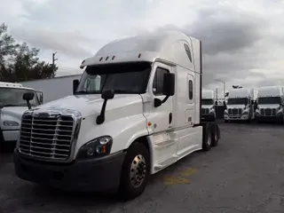 2019 Freightliner CASCADIA 125