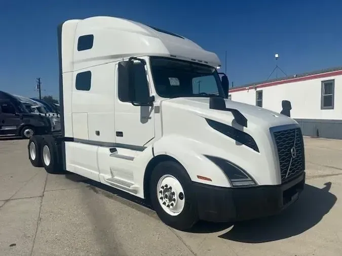 2022 Volvo VNL64T76078621eb075dfea05d6b8aadacc105306