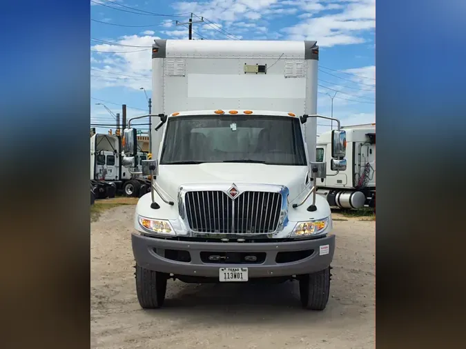 2020 NAVISTAR INTERNATIONAL MV607 (4X2)