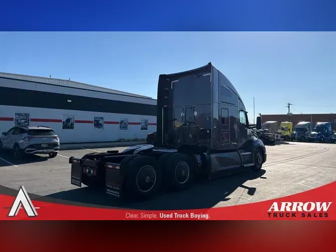 2022 KENWORTH T68078696ed18d44e01294f2e24703ef5d99