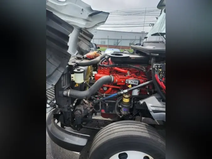 2019 NAVISTAR INTERNATIONAL LT625 DAYCAB T/A