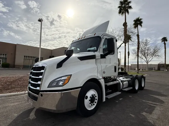 2021 FREIGHTLINER/MERCEDES NEW CASCADIA PX12664