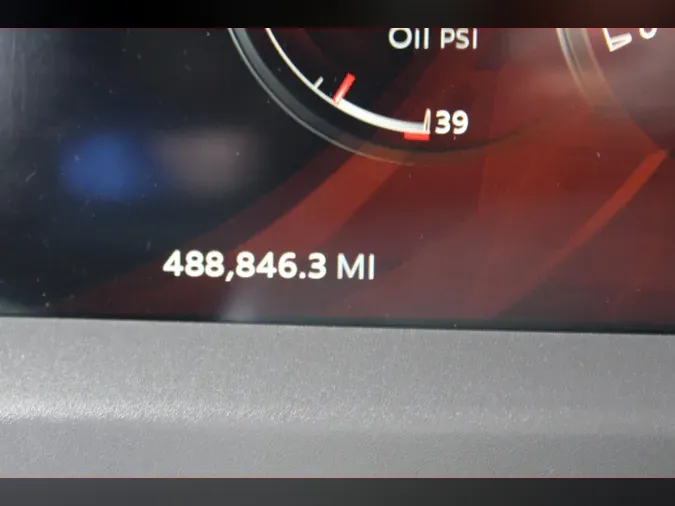 2023 Peterbilt 579