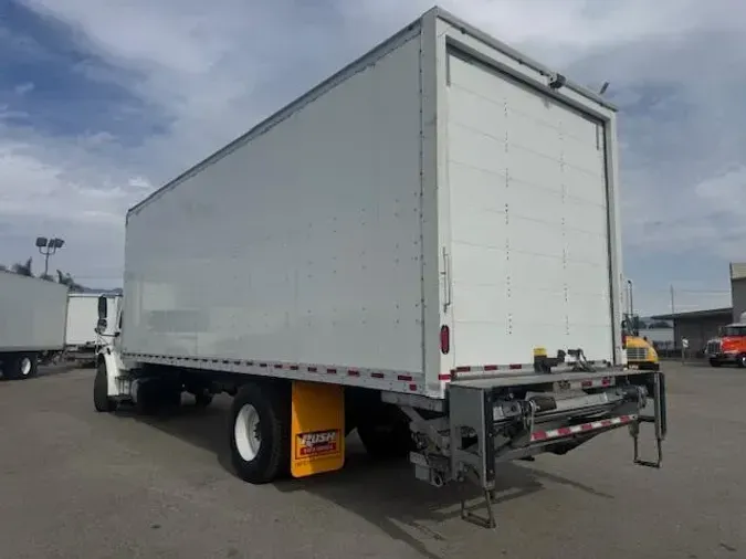 2019 Freightliner Business Class M2 106