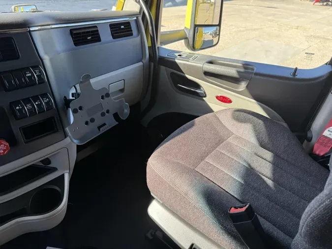 2024 Peterbilt 579