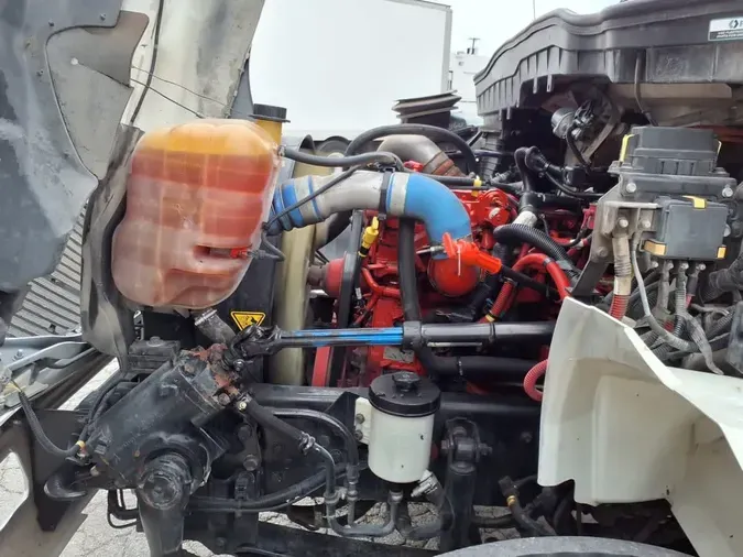 2020 NAVISTAR INTERNATIONAL MV607 (4X2)