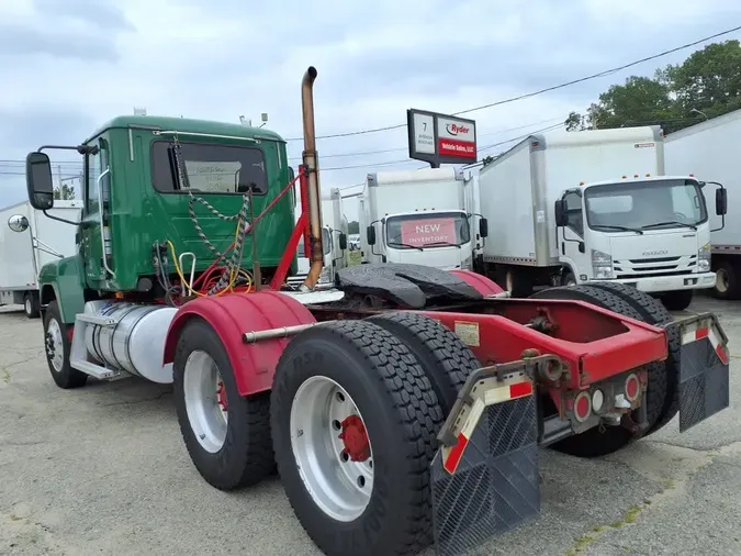 2018 MACK TRUCKS, INC. CHU613