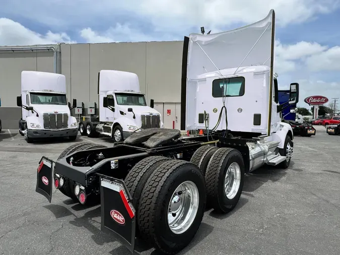 2021 Peterbilt 579