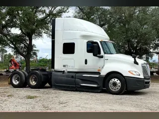 2022 INT LT625 6x4