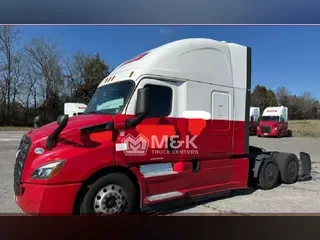 2022 FREIGHTLINER Cascadia 126