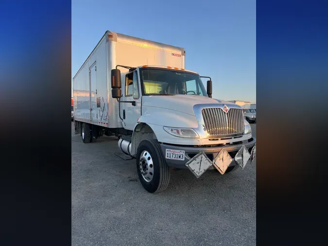 2019 NAVISTAR INTERNATIONAL 4300