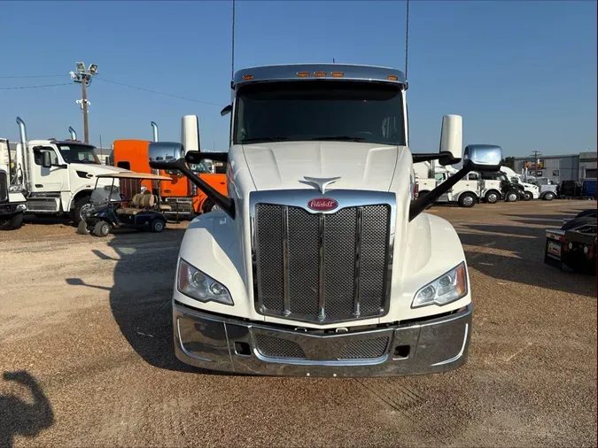 2023 Peterbilt 579