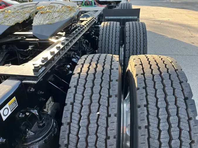 2026 Kenworth T88078959612e7ffd75eaced8d8bfa03f111