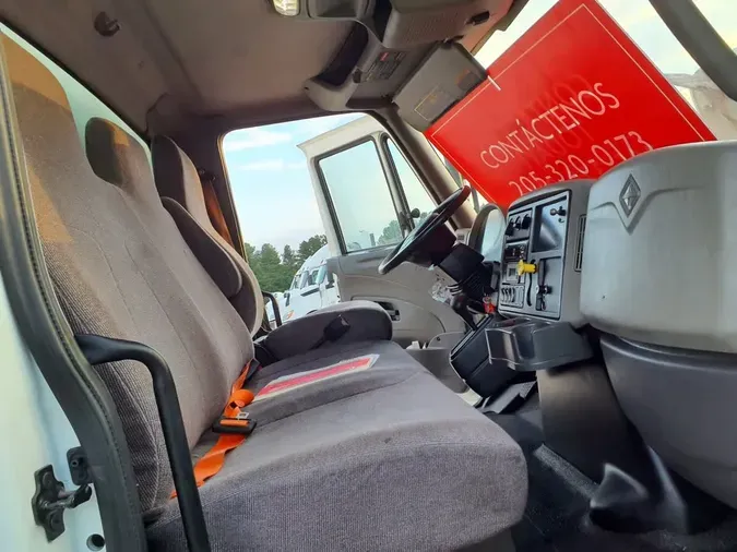 2019 NAVISTAR INTERNATIONAL 4300