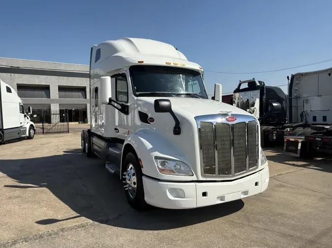 2022 Peterbilt 579