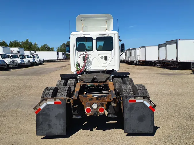 2014 FREIGHTLINER/MERCEDES CASCADIA 125