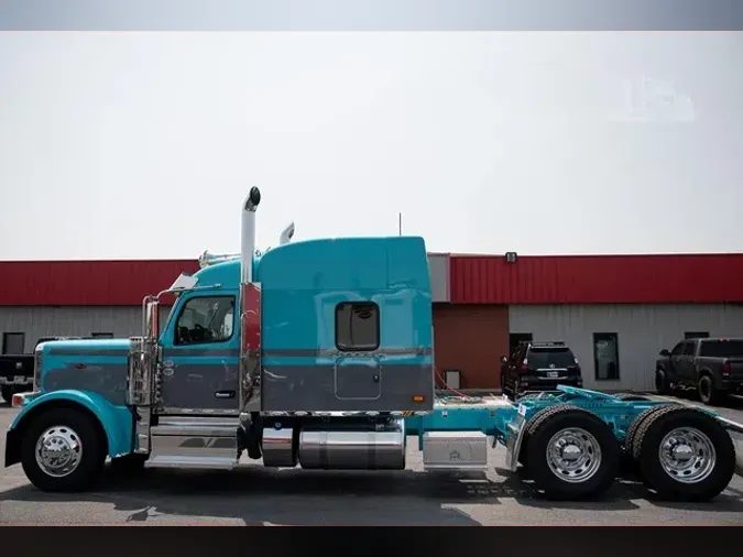 2026 PETERBILT 589