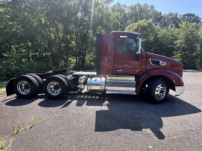 2022 Peterbilt 579