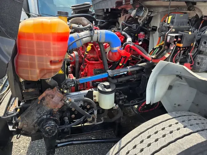 2020 NAVISTAR INTERNATIONAL MV607 (4X2)