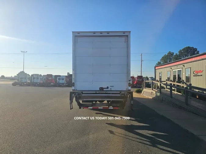 2019 FREIGHTLINER/MERCEDES M2 106