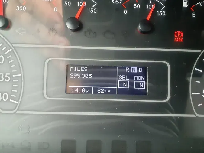 2020 NAVISTAR INTERNATIONAL MV607 (4X2)