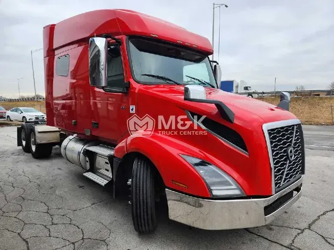 2021 VOLVO VNL64T740