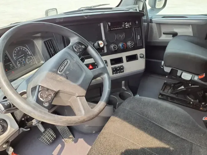 2019 FREIGHTLINER NEW CASCADIA PX12664