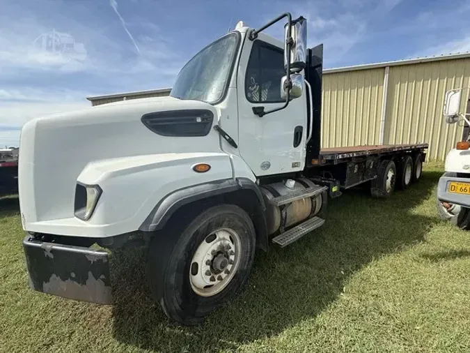 2014 FREIGHTLINER 114SD