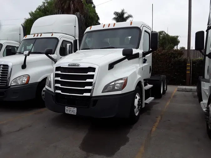 2019 FREIGHTLINER/MERCEDES NEW CASCADIA PX12664