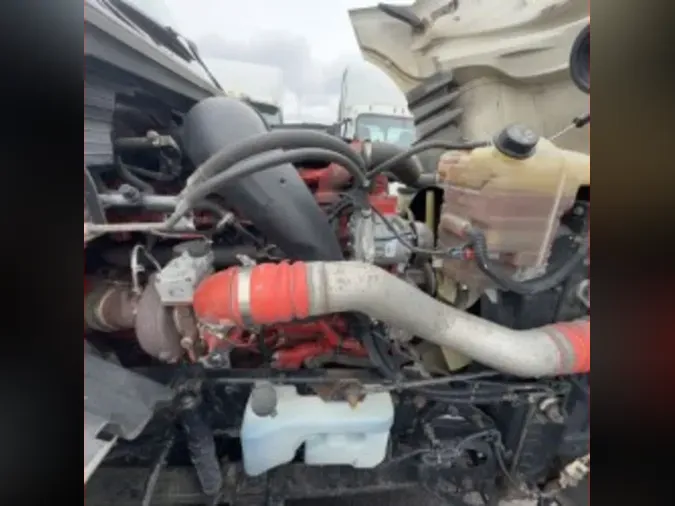 2021 NAVISTAR INTERNATIONAL LT625 DAYCAB T/A