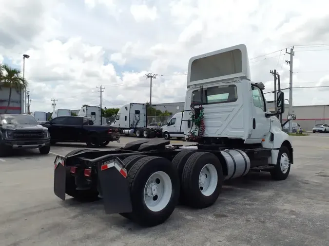 2018 NAVISTAR INTERNATIONAL LT625 DAYCAB T/A