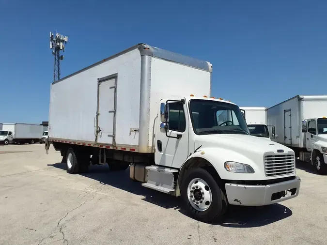 2019 FREIGHTLINER M2 106