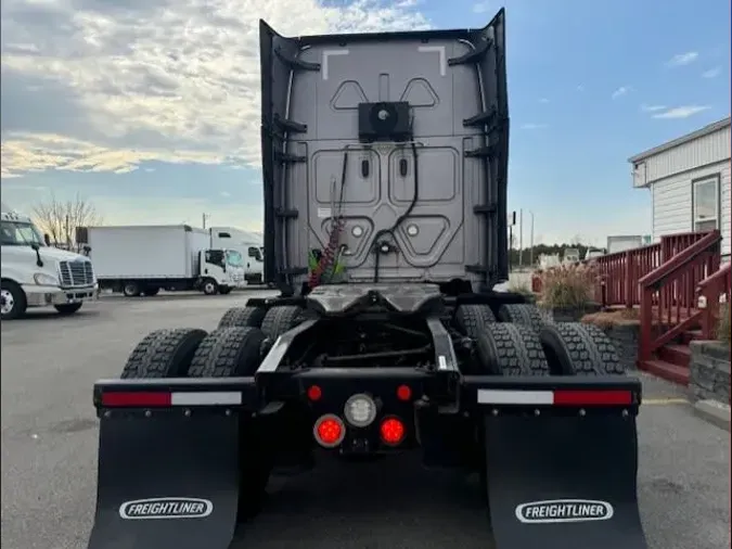 2019 FREIGHTLINER/MERCEDES NEW CASCADIA PX12664