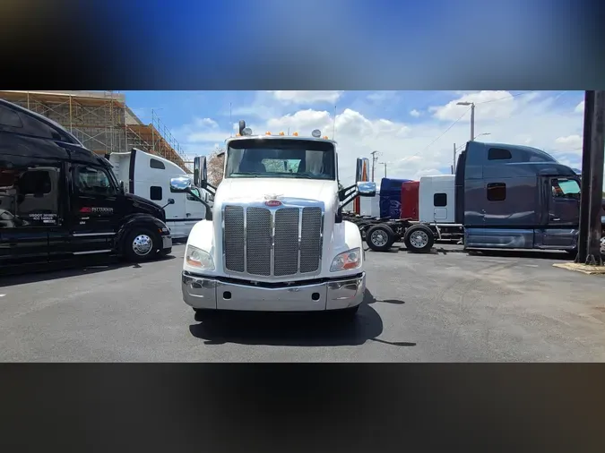 2020 Peterbilt 57978c545b7cb622d6cdc04044717b6bcc3