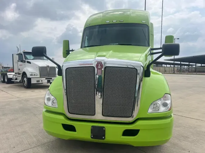 2020 Kenworth T680